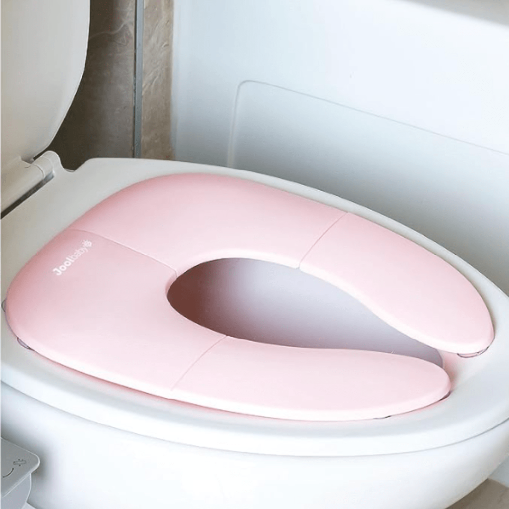 Folding Amazon travel potty seat can fit in your purse