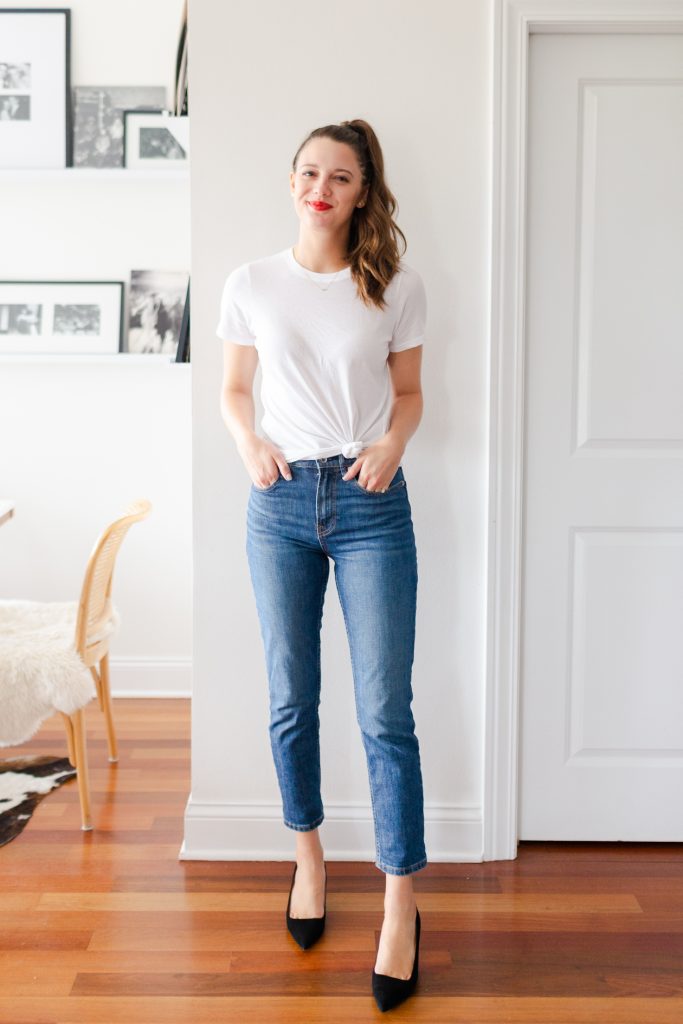 denim and white outfit ideas